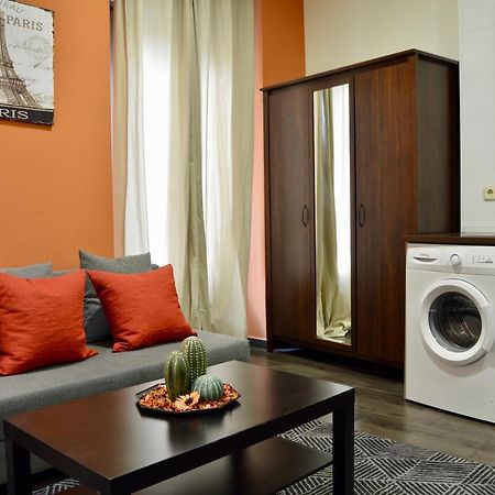 Apartamentos Fuencarral Madrid Ngoại thất bức ảnh