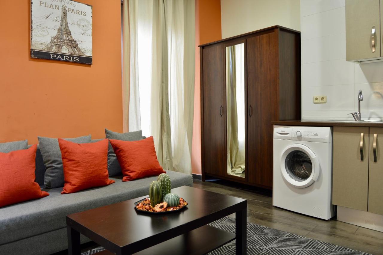 Apartamentos Fuencarral Madrid Ngoại thất bức ảnh