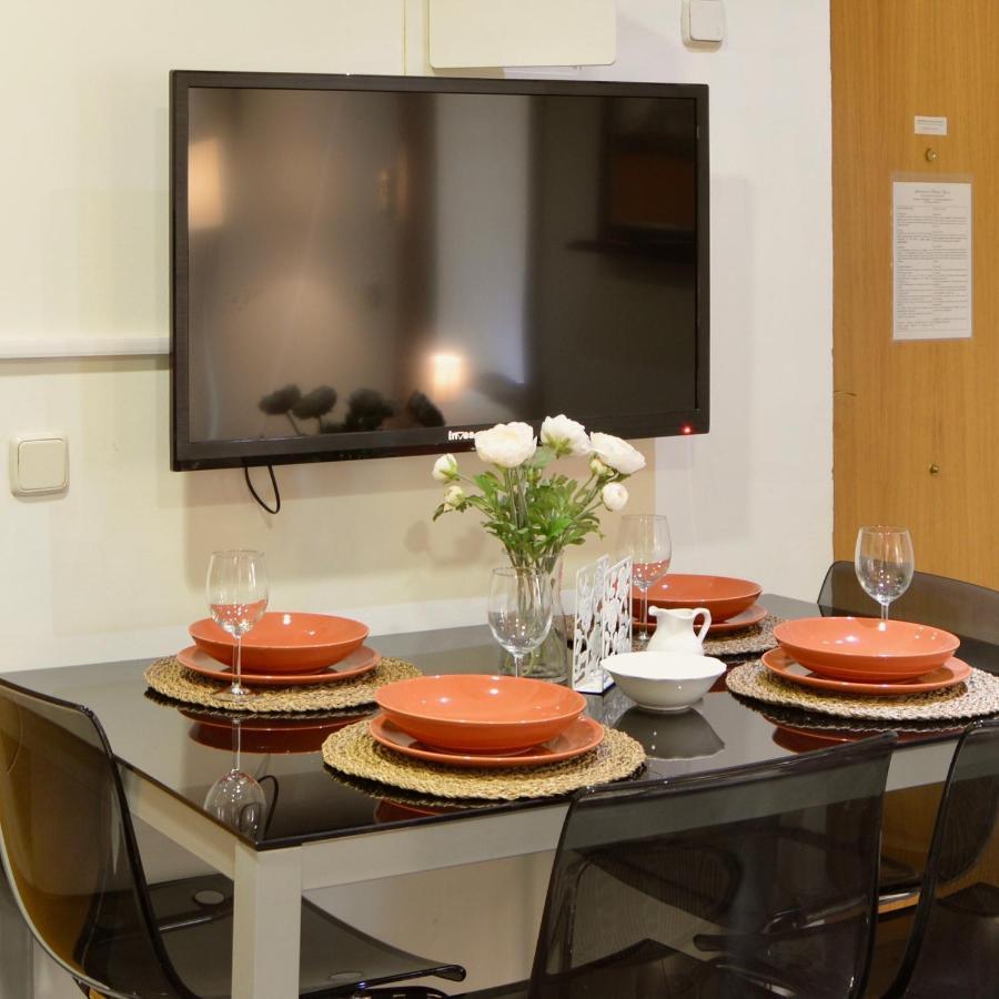 Apartamentos Fuencarral Madrid Ngoại thất bức ảnh
